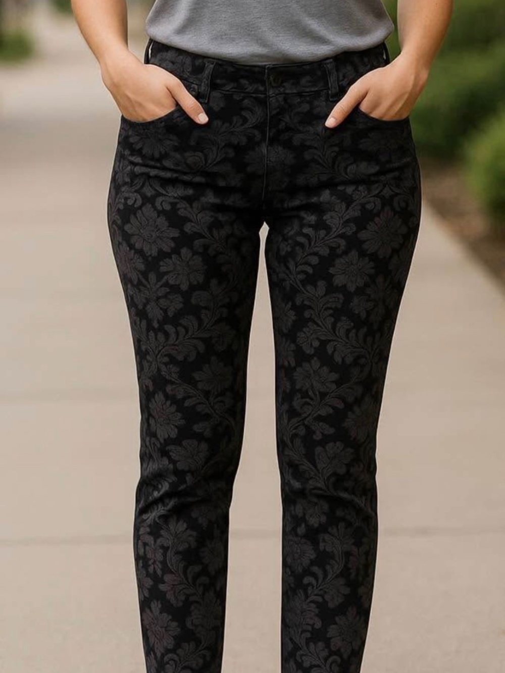 Vintage Y2k low rise printed damask denim pants size 3